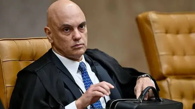 Moraes apresenta argumentos ao STF e questiona investigação sobre caso Master